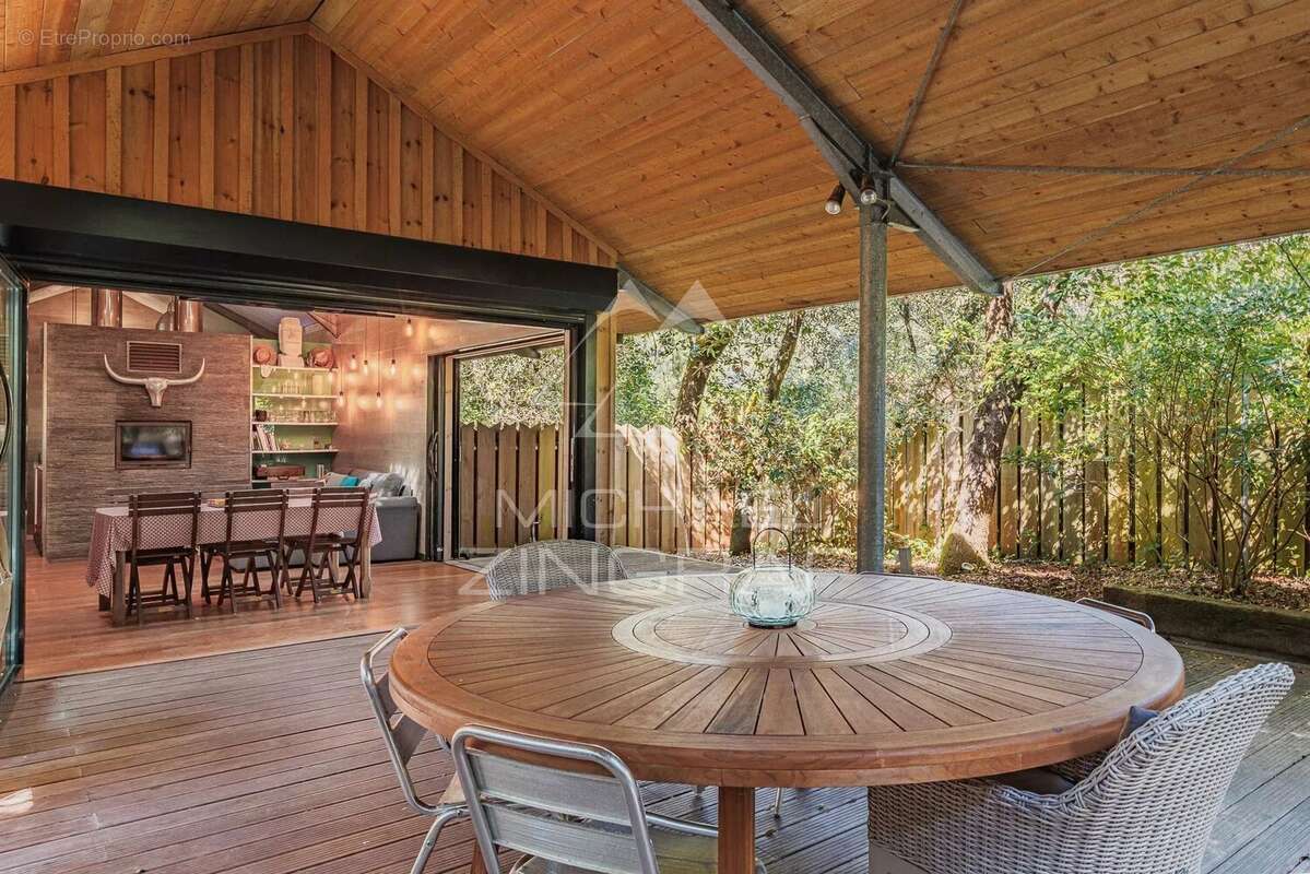 Maison à LE BOUSCAT