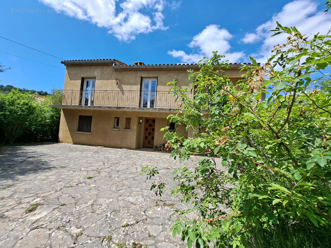 Maison à ESPERAZA