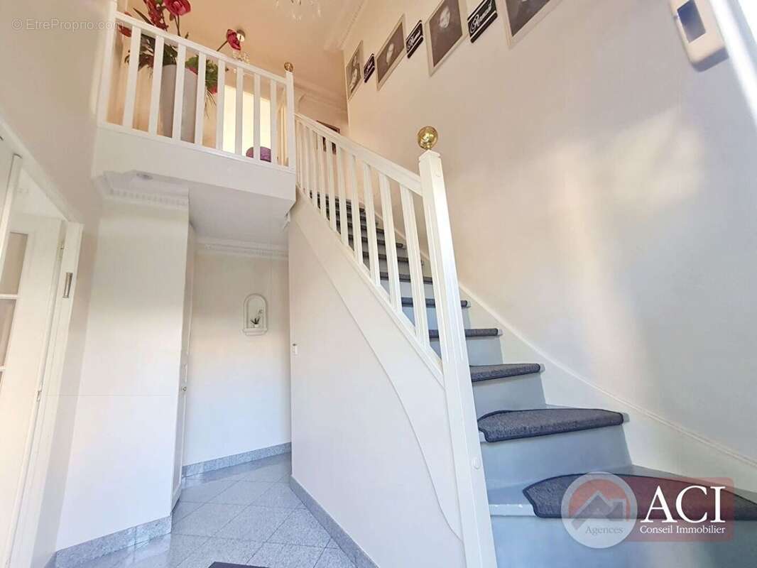 59669181b.jpg - Maison à MONTMAGNY