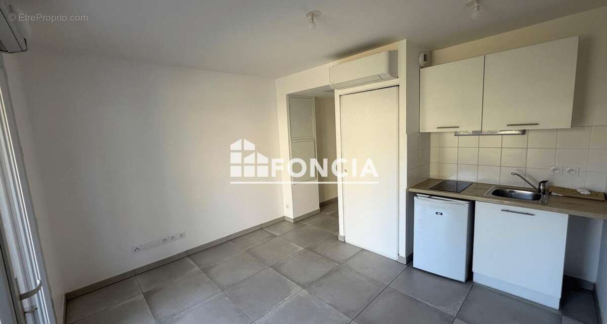 Appartement à BORMES-LES-MIMOSAS