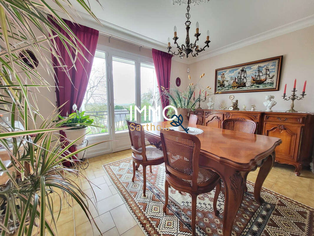 Maison à MONTABON