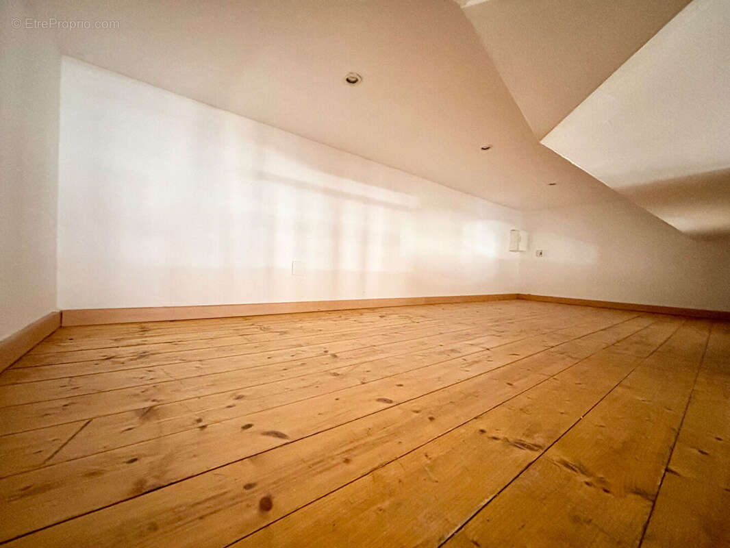 Appartement à BRIGNOLES