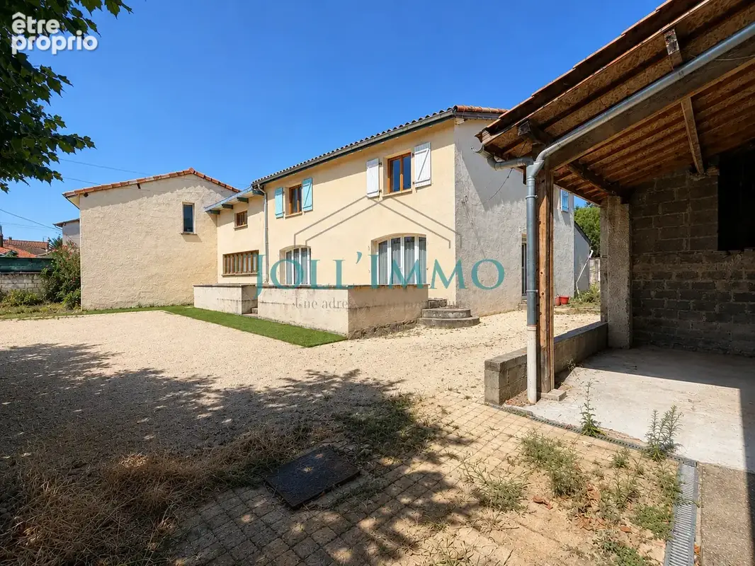 Photo Maison à Roussillon au prix de 287 000€