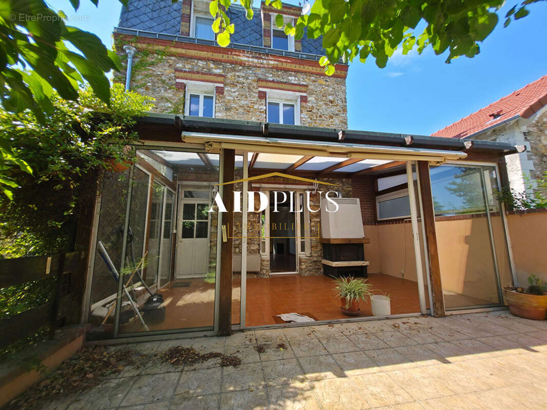 Maison à SAINT-PRIX