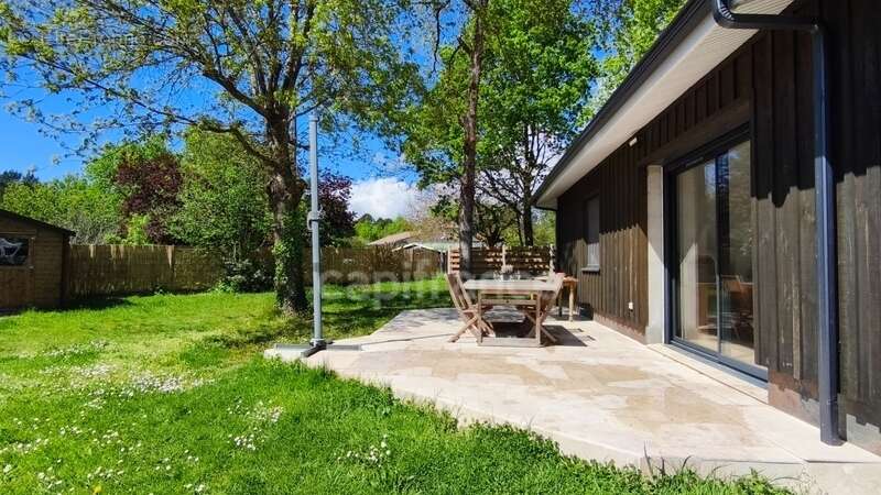 Maison à MIOS