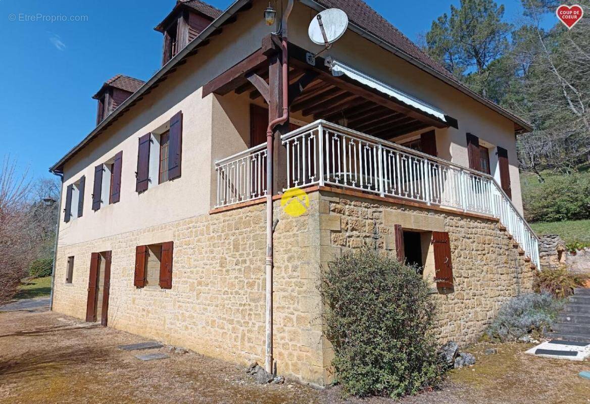 Maison à LE BUISSON-DE-CADOUIN