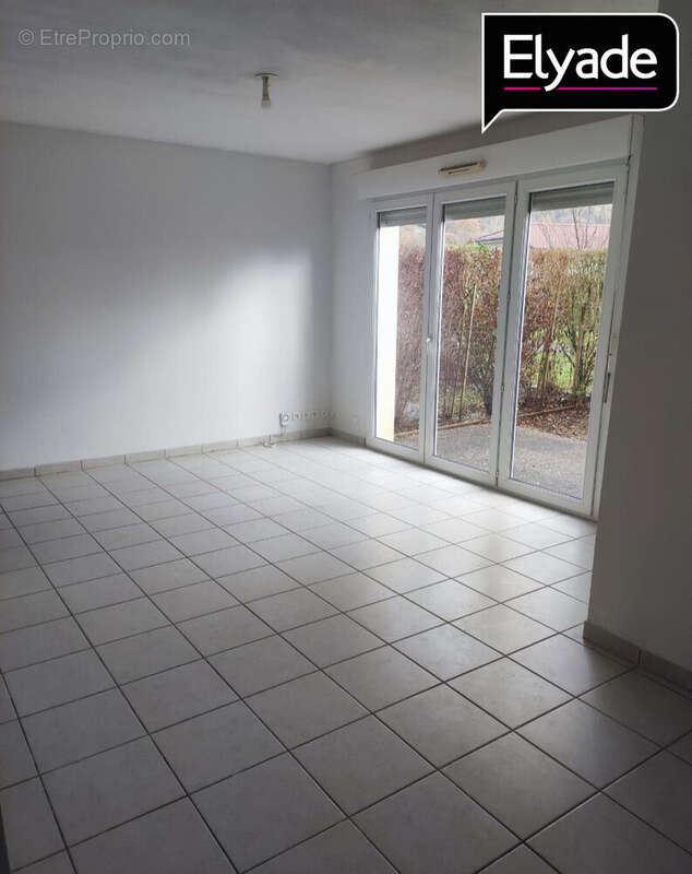 Appartement à ARPAJON-SUR-CERE
