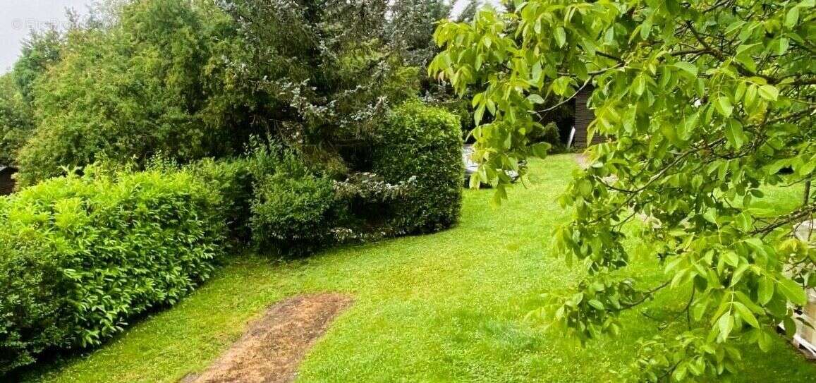 Maison à SAINT-LEU-LA-FORET