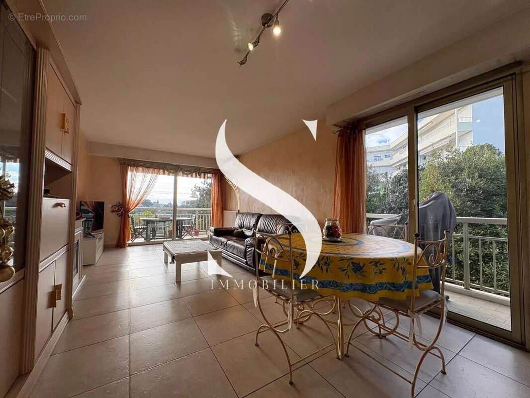 Appartement à ANTIBES