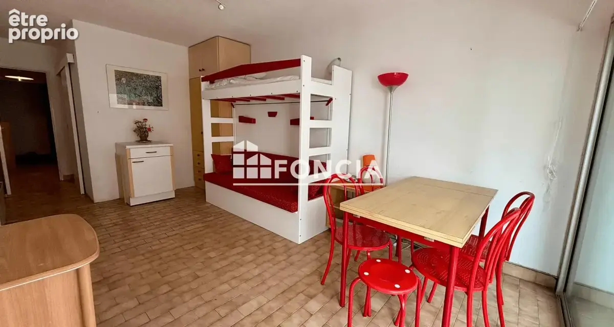 CANET PLAGE – Studio Cabine 28 m² – 6 Couchages – Balcon Vue Mer – Ascenseur – Proche Place Méditerranée - photo 4