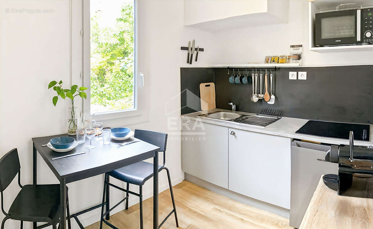 Appartement à MARSEILLE-5E