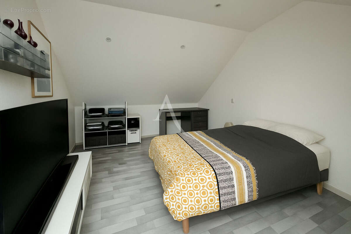 Maison à COURTALAIN