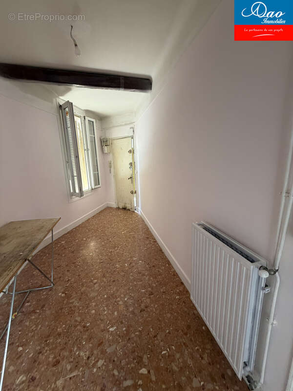 Appartement type 2 Sur Sainte Savine, proche Gare de Troyes. - photo 9