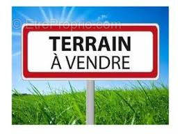 Terrain à ORLEAT