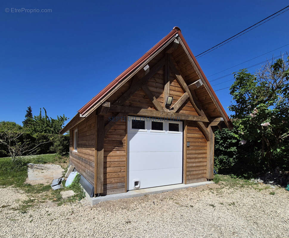 Maison à THOIRY