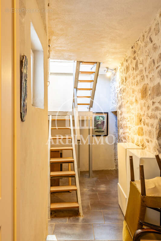 Maison à SAINT-MARTIN-DE-LONDRES