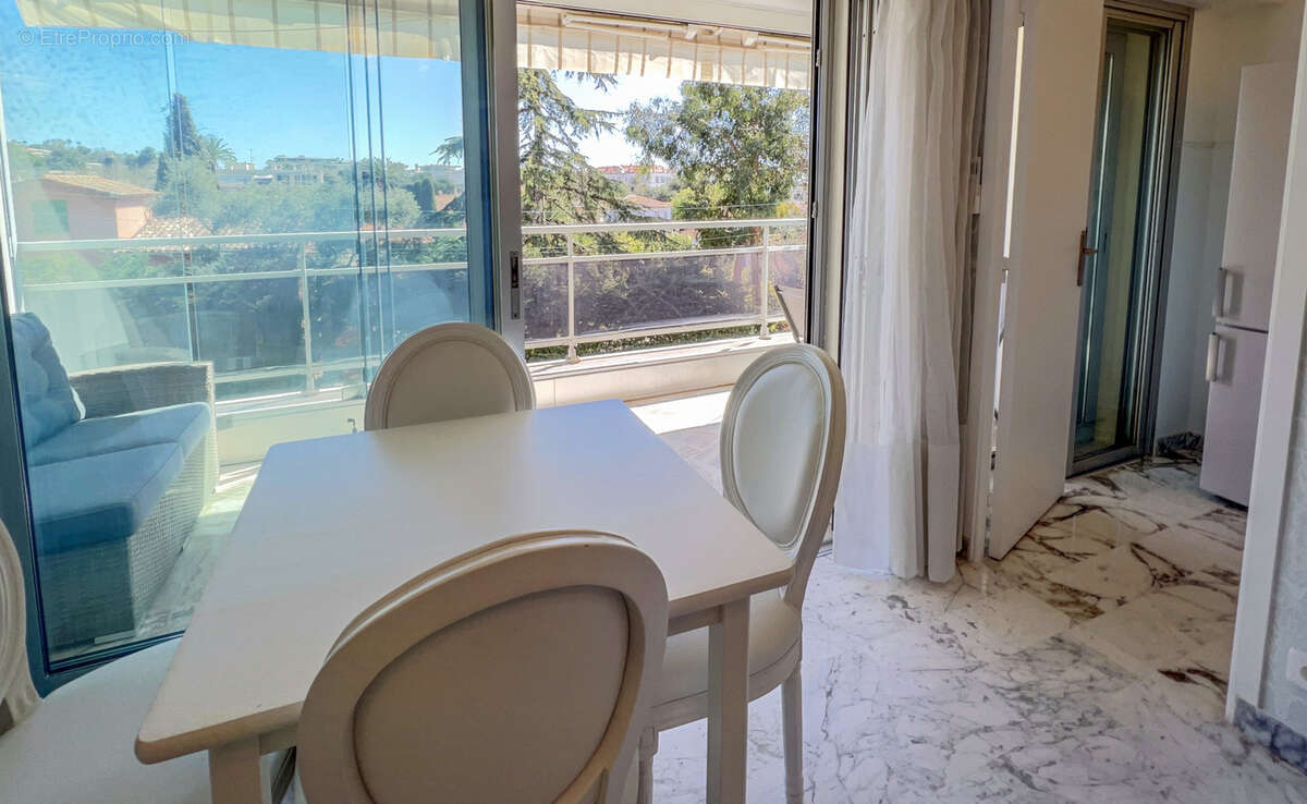 Appartement à CANNES