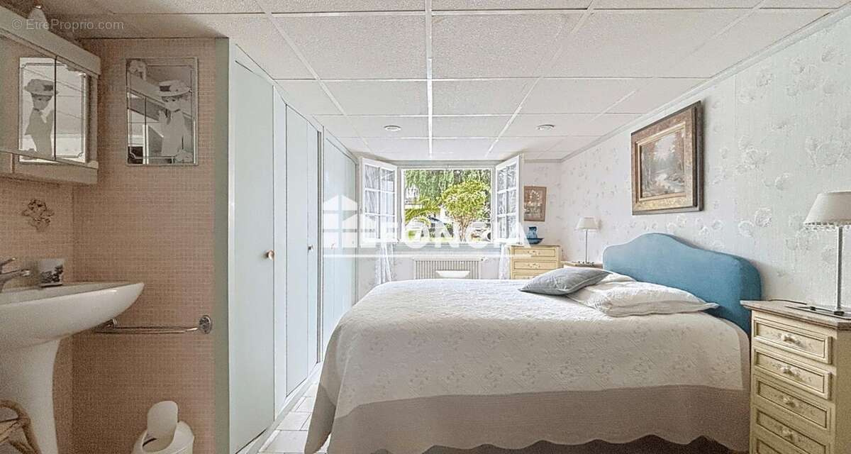 Maison à BIEVILLE-BEUVILLE