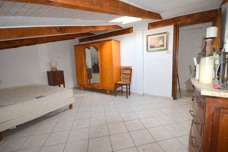 Maison à ENSUES-LA-REDONNE