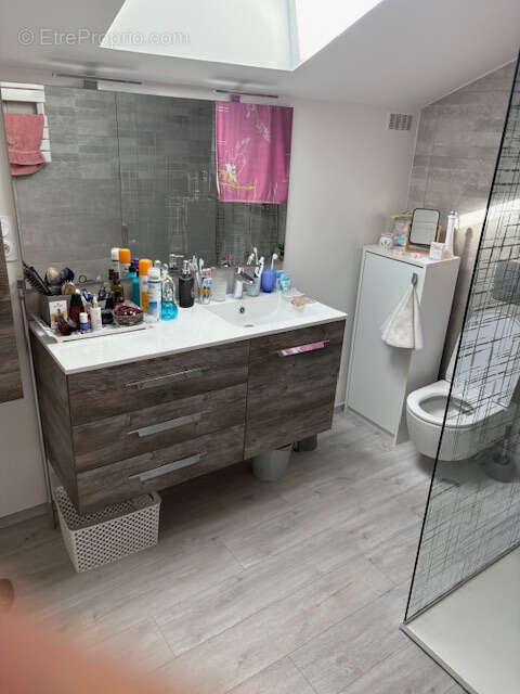 Maison à LA HAIE-TRAVERSAINE