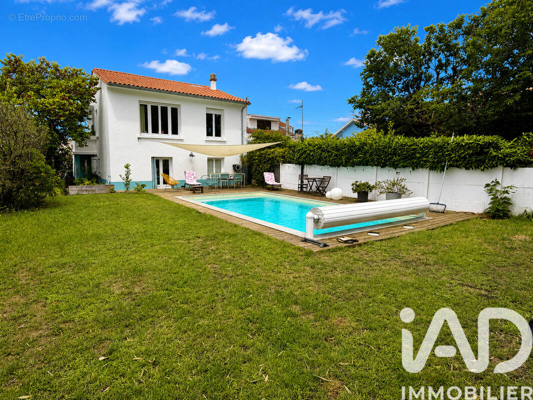 Photo 1 - Maison à MERIGNAC