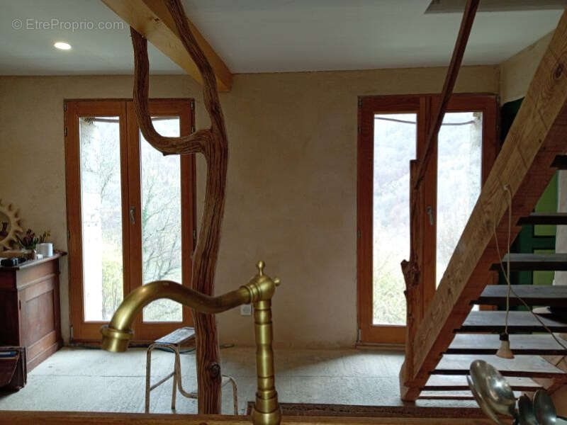 Maison à SAINT-LARY