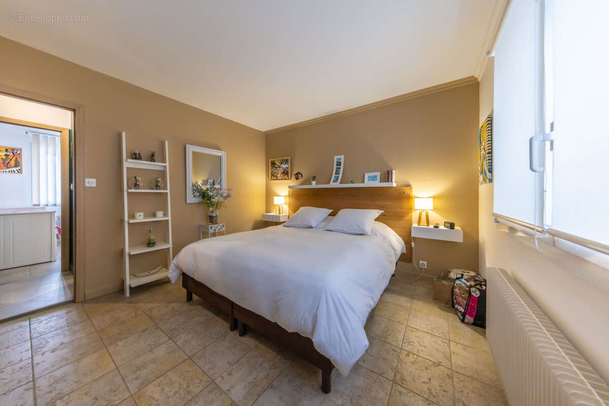 Maison à GONDREVILLE