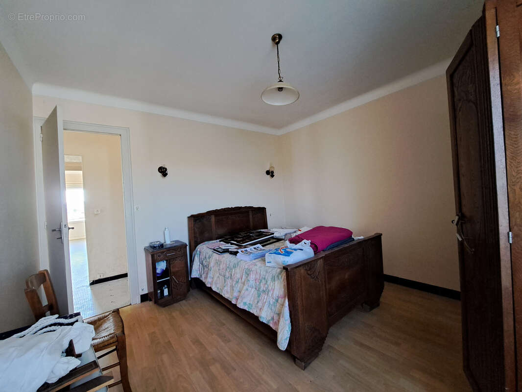 Maison à LE LANDREAU