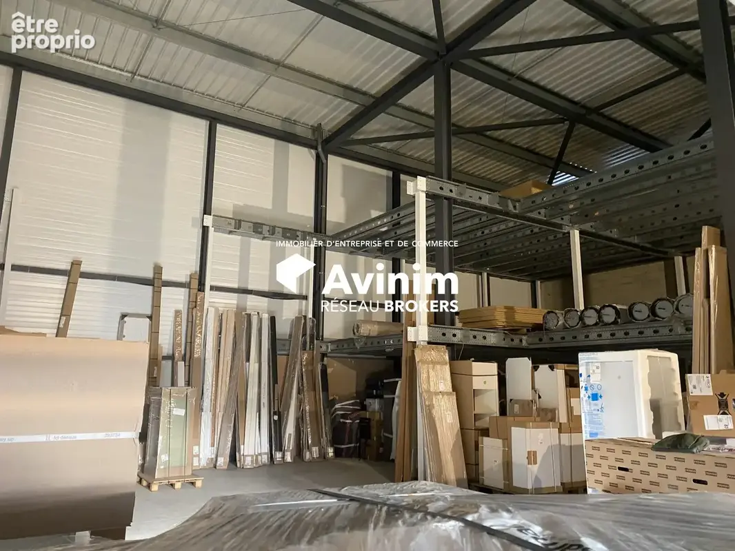 Commerce 820 m² à vendre à Le Cannet-Des-Maures (83340) - photo 4