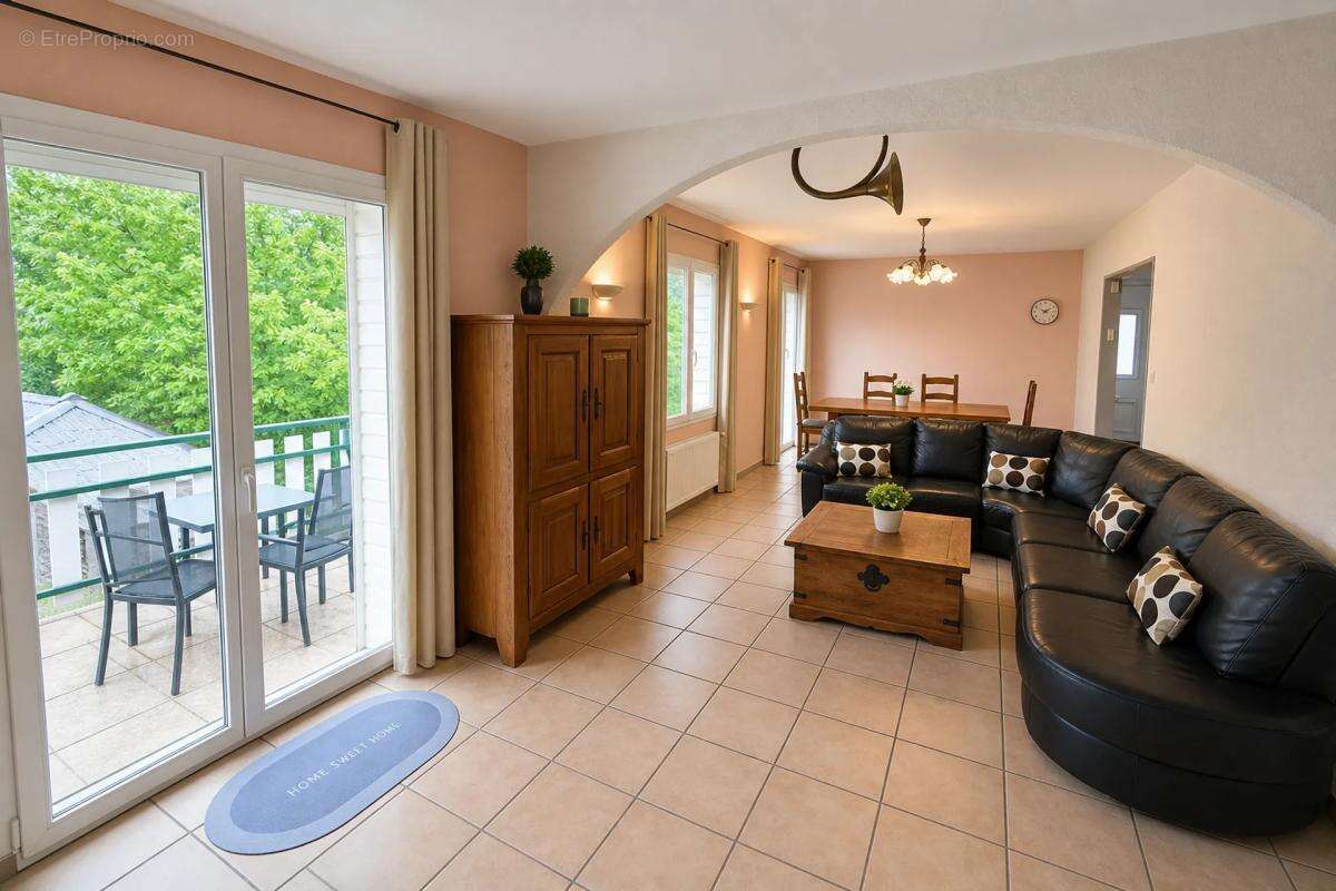 Maison 5 pièces avec jardin à Besse-et-Saint-Anastaise - photo 3