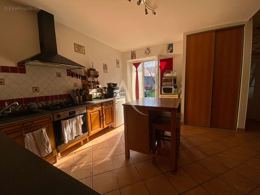 Maison à SAINT-COLOMBAN