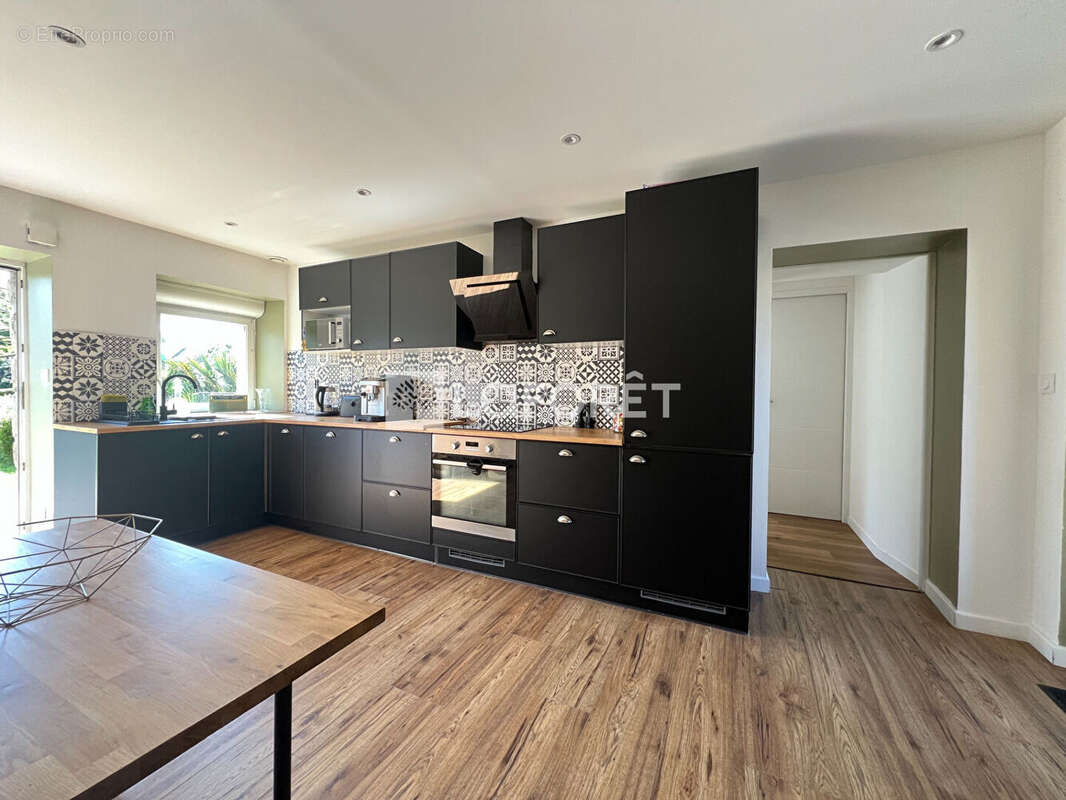 Maison à PLOUMAGOAR