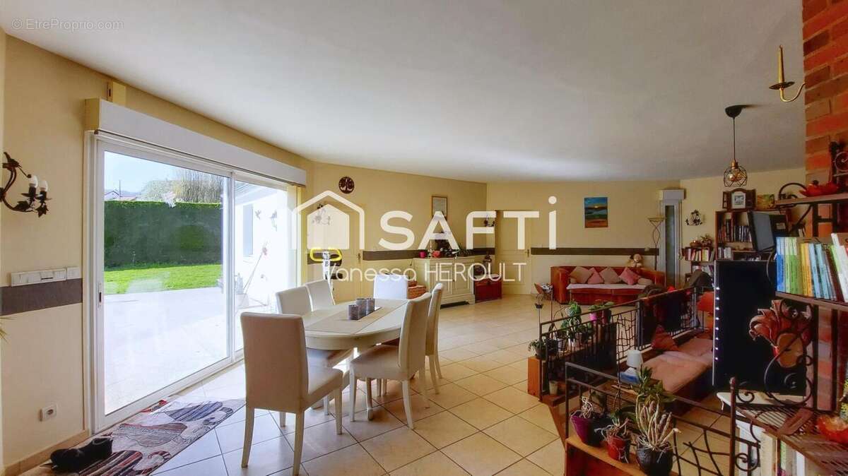 Photo 7 - Maison à SAINT-SAULGE