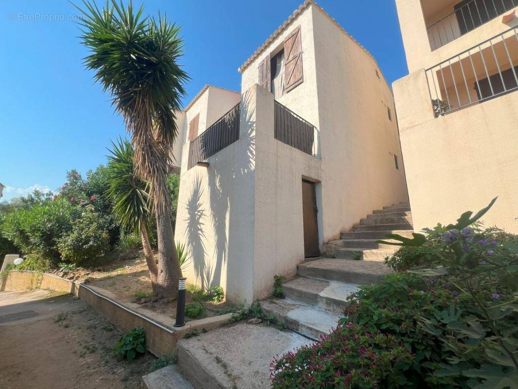 Appartement à L'ILE-ROUSSE