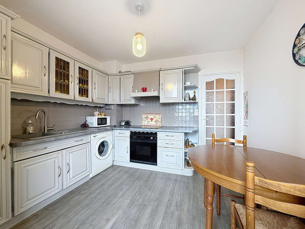 Appartement à OULLINS