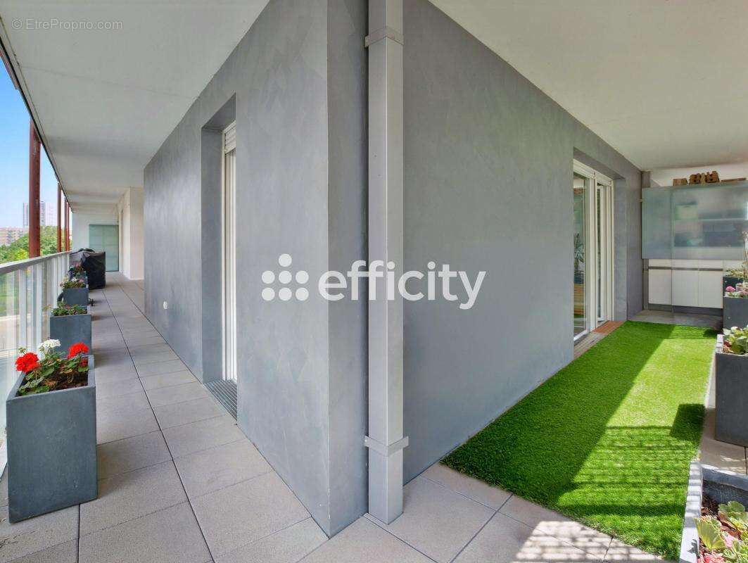 Appartement à SAINT-OUEN