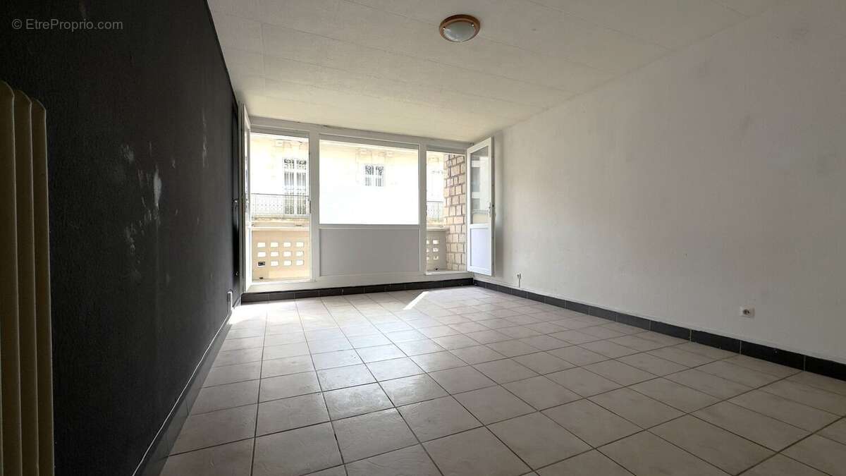 Appartement à BEZIERS
