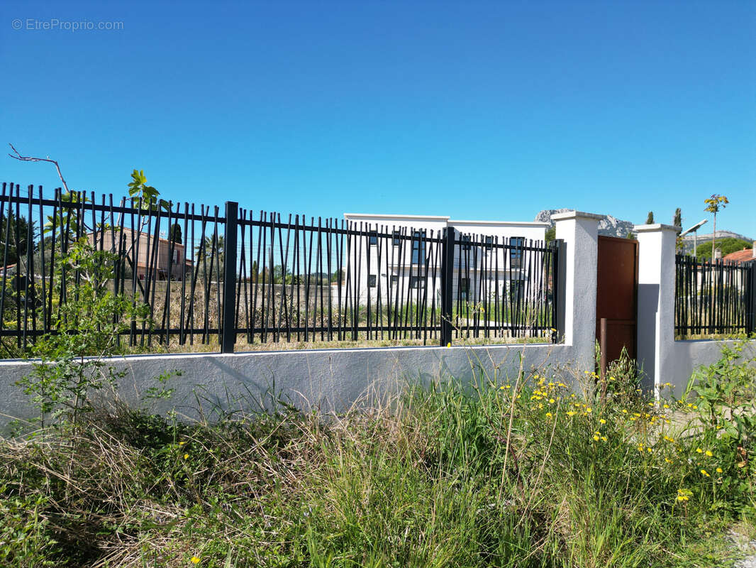 Terrain à LA FARLEDE