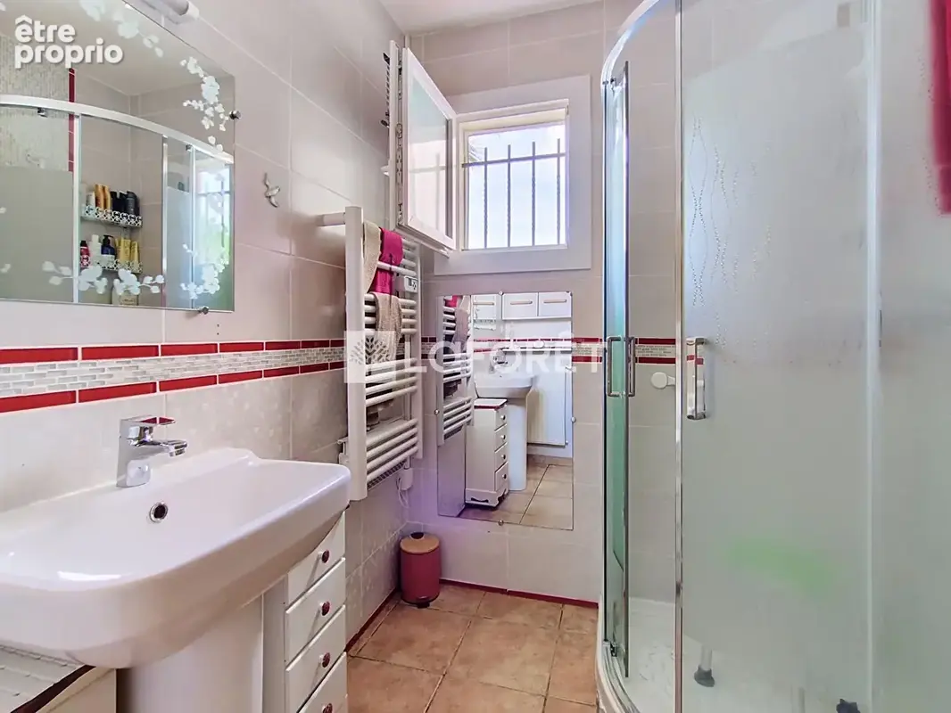 Maison de plain-pied T5 avec grand terrain constructible ? Vacquiers - photo 14