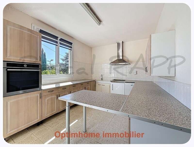 Appartement à SAUVIAN