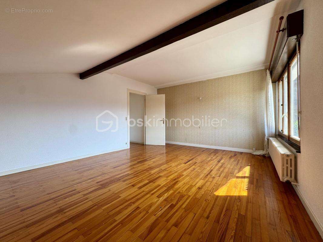 Maison 8 pièces 285 m² - photo 8