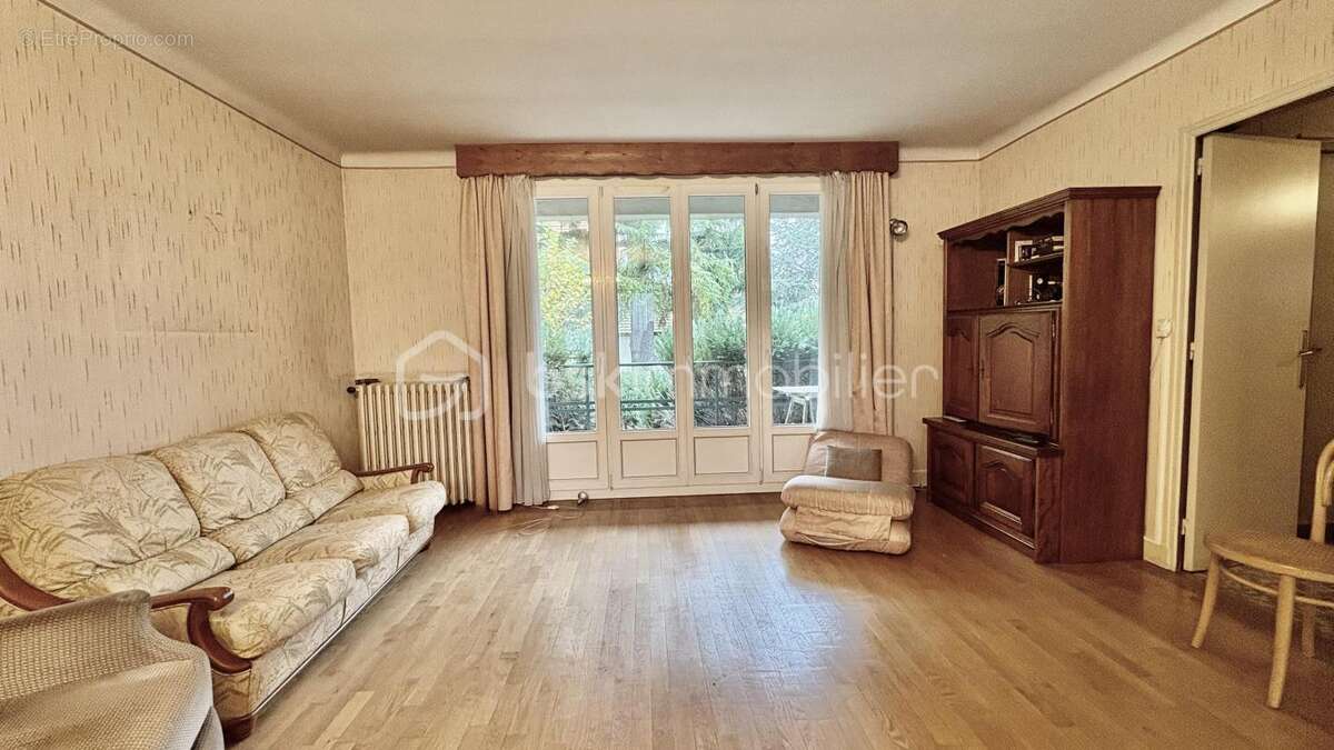 Maison à VILLENEUVE-LE-ROI