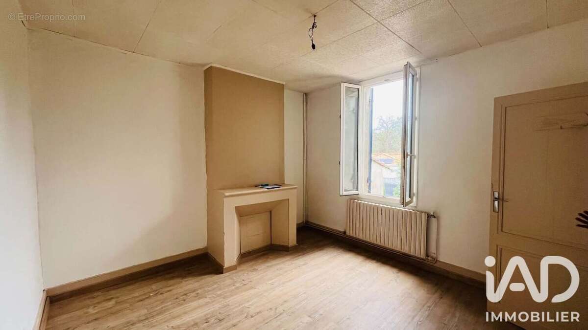 Maison 100 m² à Pineuilh  - photo 7