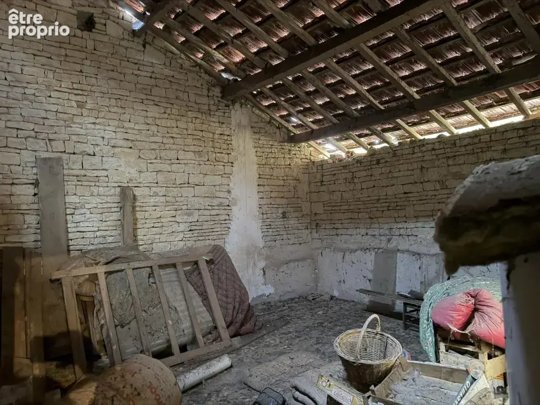 Ébréon   maison à rénover avec dépendances et beau potentiel - photo 6