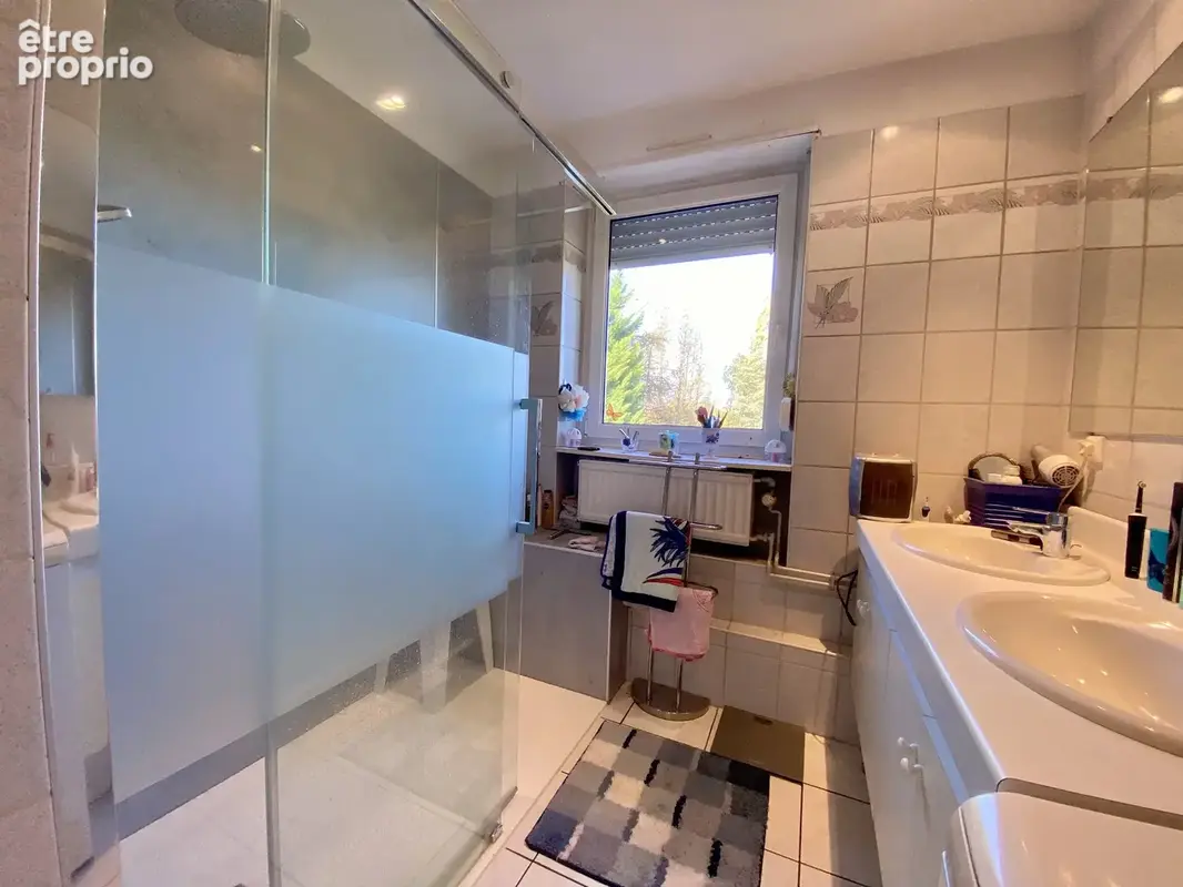 Maison avec 2 appartements F3 indépendants à Sarreguemines  Idéal investisseur ou famille - photo 3