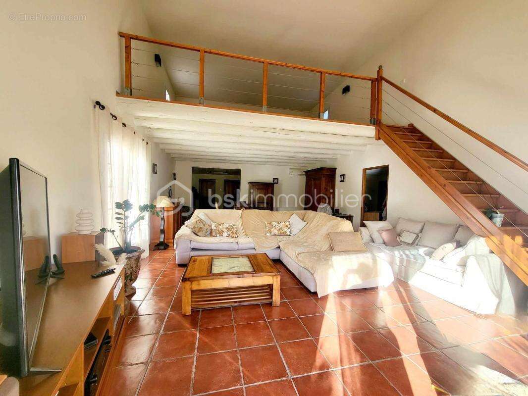 Maison provençale 155 m² Lachapelle sous Aubenas - photo 7