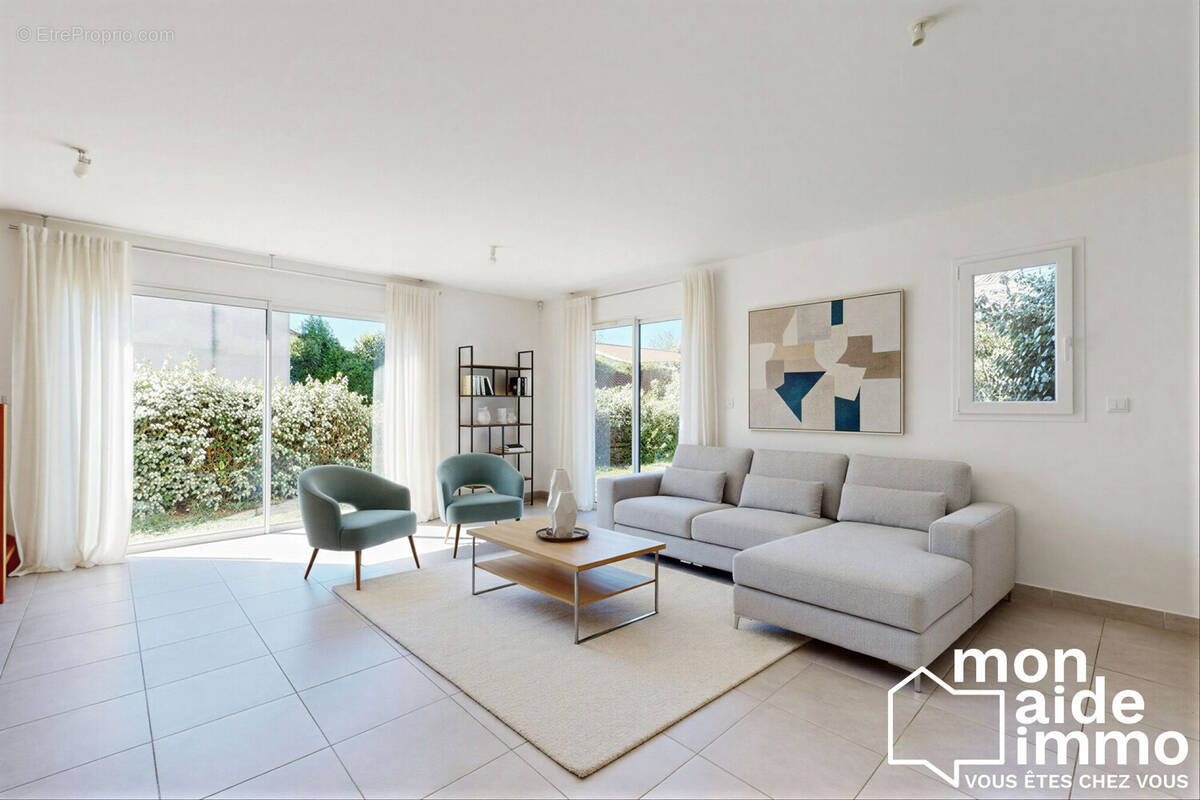 Maison à CARIGNAN-DE-BORDEAUX