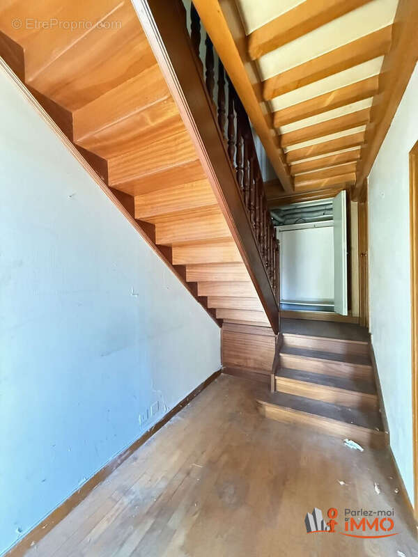 Maison 247 m² à Sorbiers  - photo 7