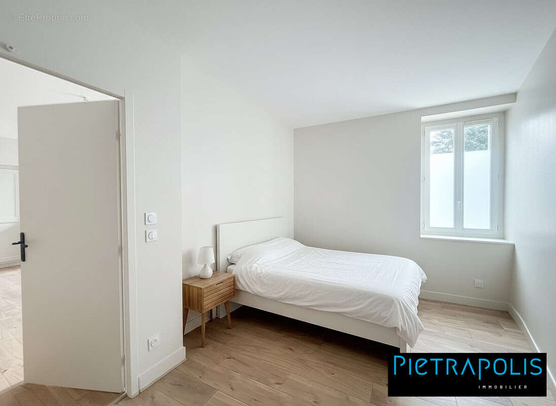 Appartement à SATHONAY-CAMP