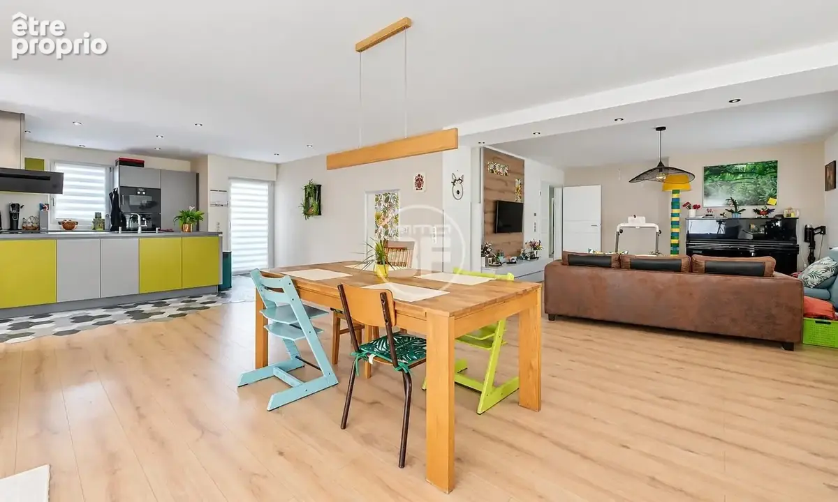 Maison 6 pièces 160 m² à vendre à Village-Neuf (68128) - photo 7